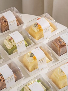 Bán buôn tùy chỉnh <span class=keywords><strong>Baking</strong></span> cuộn bánh Đóng gói hộp giấy với nắp trong suốt cho tiệm bánh cà phê Takeaway hiển thị hộp giấy - Product Image 5