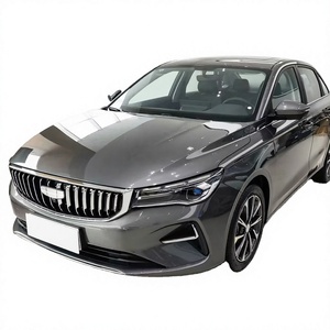 Geely Emgrand <span class=keywords><strong>2027</strong></span> 1.5L CVT Luxury Benzina Automatico 5 Posti Auto Familiare Veicolo Esportazione Cina Fornitura all'Ingrosso - Product Image 1