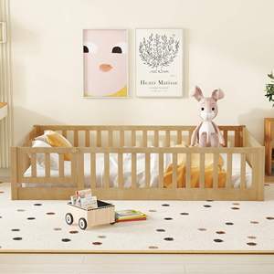 Letto <span class=keywords><strong>Montessori</strong></span> a terra a grandezza naturale con recinzione e porta, letto per bambini in legno massello - Product Image 5