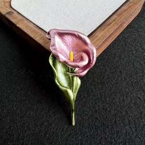 Nueva moda que cae aceite 3D flor Pin broches elegante esmalte Callalily broche Pin para mujer Accesorios - Product Image 3