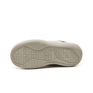 Nuevas Zapatillas Planas Impermeables de Algodón con Cordones y Suela Gruesa para Estudiantes Femeninas, con Aislamiento de Terciopelo, Colección Otoño 2026 - Product Image 5