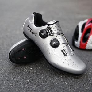 Nuove scarpe da bici da strada riflettenti color perla camaleonte per una maggiore visibilità e prestazioni - Product Image 4