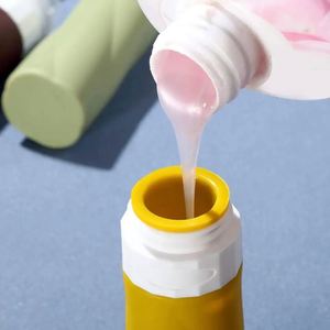 Ensemble de flacons cosmétiques portables personnalisés avec logo, sans BPA, étanches, non toxiques, en silicone, pour les soins de la peau, trousses de toilette de voyage - Product Image 3
