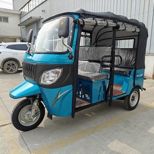 รถสามล้อเครื่องยนต์ไบจากี ระบายความร้อนด้วยน้ำ ใช้ได้ทั้งไฟฟ้าและน้ำมันเบนซิน ขนาด 200 ซีซี และ 250 ซีซี แบบมีหลังคา - Product Image 4