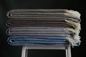 100 yün battaniye deve yün ekose lüks merinos yünü özelleştirilmiş atmak battaniye yatak için dokuma yumuşak sıcak