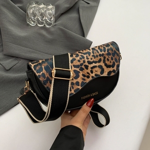 Nouveau Sac Bandoulière Demi-Lune Moderne pour Femme 2026, Imprimé Léopard, en Similicuir Marron Vintage avec Accents Métalliques et <span class=keywords><strong>Sangle</strong></span> Réglable - Product Image 3