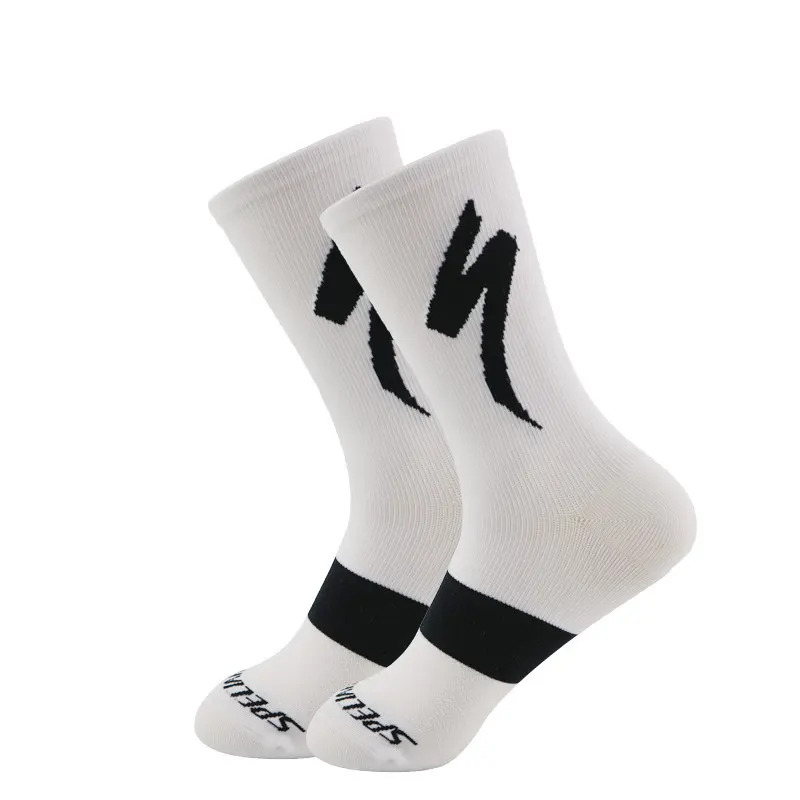 DIBEIREN Custom Wholesale Sports Socks Sweat-absorbent Breathable Running Mountaineering Cycling Football Basketball Sock