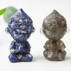 Artículos de decoración de escritorio con patrón de animales de resina de piedra triturada de cristal Natural al por mayor, mascota del Rey Mono - Product Image 1