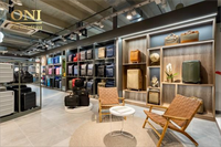 Meubles de magasinage pour bagages personnalisés, unité d'affichage de sacs murale sur mesure, vitrine