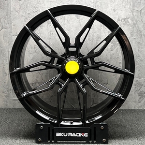 Jantes Bku 5x114.3 pour <span class=keywords><strong>Ferrari</strong></span> SF90 <span class=keywords><strong>Spider</strong></span> <span class=keywords><strong>296</strong></span> GTB GT3 <span class=keywords><strong>GTS</strong></span> 812 Competizione 12Cilindri SP3 20 21 pouces, jantes en alliage personnalisées - Product Image 4