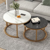Ensemble de meubles de salon de luxe moderne en bois : table basse centrale et table d'appoint de canapé, étagère de chevet peu encombrante pour appartement