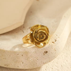 Bagues Statement Personnalisées en Acier Inoxydable Plaqué Or PVD, Anti-ternissement, Style Punk Artistique Irrégulier et Ligné, pour Femme - Product Image 3