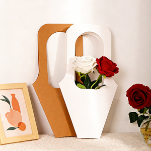 Elegante Caja de Regalo Plegable Ecológica para Flores con Asa |   Materiales Reciclados e Impresión UV |   para el Día de San Valentín y el Día de la Madre - Product Image 2