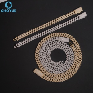 Collar de Cadena Cubana de Plata 925 con Moissanita, Chapado en Oro de 18K, Corte Brillante Redondo, Certificado GRA, Joyería de Lujo Unisex - Product Image 1