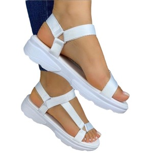 Estate alla moda Outdoor sandali piatti personalizzati scivolano <span class=keywords><strong>Online</strong></span> in gelatina <span class=keywords><strong>scarpe</strong></span> pantofola per le donne e le donne - Product Image 6