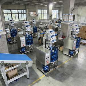 Machine à emballer automatique de sachet de miel Machine à emballer remplissante de forme irrégulière de jus de gelée de sachet pour la petite entreprise - Product Image 6