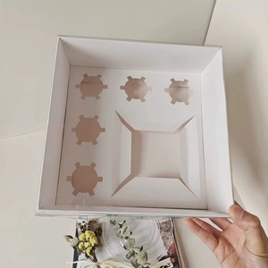 Thickened <b>White</b> Card Paper 5 Holes Muffin Cake Box With Clear Window Cupcake Packaging <b>Boxes</b> - Product Image 3