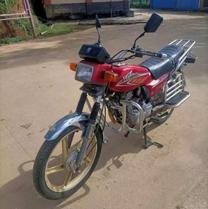 Haojue 150-2A Wuyang : Construction fiable pour le transport de marchandises et de passagers, motos et motocyclettes d'<span class=keywords><strong>occasion</strong></span> - Product Image 3