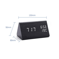 Horloge de table numérique à LED en bois avec logo personnalisable, forme triangulaire, affichage de la température et de l'humidité, commande vocale, horloge de bureau