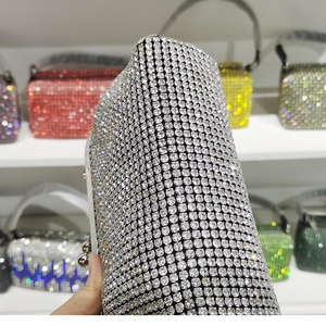 Nouvelle Arrivée Sac à Main Pochette Élégant Rétro pour Femme avec Strass et Cristaux Scintillants pour Soirée et Fête – Vente Directe Usine - Product Image 4