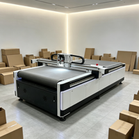 Machine de découpe CNC à servomoteur haute vitesse pour panneaux en mousse KT