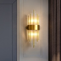 Lampu Dinding Modern Titanium Gold Kristal Pencahayaan Dalam Ruangan Lampu Dinding Logam E14 untuk Kamar Tidur dan Lorong Tinggi 45cm Logo Dapat Disesuaikan