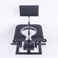 Chaise sexuelle japonaise SM pour position face à la face, avec dispositif de consommation d'eau bénite, pour entraînement de punition de goût fort et usage comme outil de toilette pour esclave canin