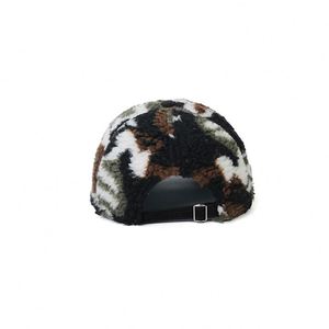 Casquette de baseball d'hiver en velours côtelé avec bordure camouflage, doublure en polaire chaude, design 5 panneaux, logo brodé personnalisé - Product Image 6