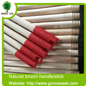 Escoba de madera pulida natural con rosca griega italiana para limpieza del hogar - Product Image 4
