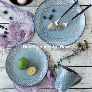 Ensemble de vaisselle, tasses, bols, assiettes en céramique, vente en gros, 12 pièces - Product Image 2