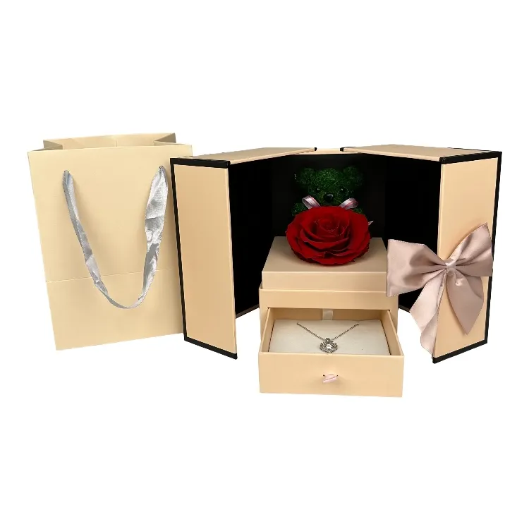 그녀를 위해 보존 된 꽃 반지 상자 우아한 생일 선물 세트