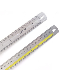 Regla de Aluminio Metálica de 30 cm para Ingeniería, Regla Recta Plateada de Doble Cara para Carpintero - Product Image 1
