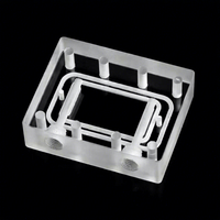 Plaque de quartz carrée transparente haute température à épaisseur personnalisée pour soudage et découpe, applications chimiques/UV/optiques/de laboratoire