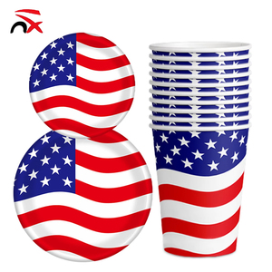 Nuoxin vente en gros ensemble de vaisselle jetable ménage <span class=keywords><strong>anniversaire</strong></span> mariage football fête drapeau américain <span class=keywords><strong>assiette</strong></span> <span class=keywords><strong>gobelet</strong></span> en papier - Product Image 1