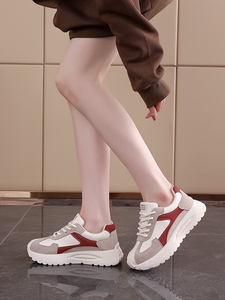 Chaussures de sport respirantes pour femmes en gros, chaussures de course durables pour jeunes, chaussures décontractées classiques de haute qualité, couleurs classiques - Product Image 5