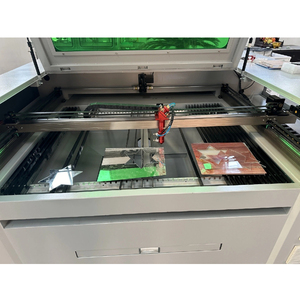 Perceuse automatique de trous de verre au laser fabriquée en Chine vente en usine de machine de perçage laser <span class=keywords><strong>pour</strong></span> <span class=keywords><strong>vitrail</strong></span> - Product Image 3