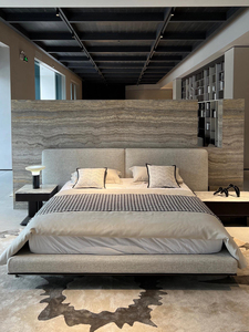 Cama Brera, Estilo Italiano Minimalista, de Lino y Algodón, para Dormitorio Grande, 1.8 Metros, Doble, Extra Ancha, Estilo Italiano de Guangdong - Product Image 3