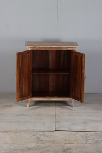 Buffet en bois de style contemporain et construction durable pour salon, salle à manger, maison, hôtel - Product Image 4
