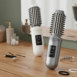 <span class=keywords><strong>Brosse</strong></span> lissante élégante au design moderne et raffiné, idéale <span class=keywords><strong>pour</strong></span> les coiffeuses et les sacs de voyage - Product Image 1