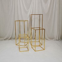 Vente en gros de supports à fleurs rectangulaires de haute qualité en métal doré, décorations de table, centres de table pour mariage