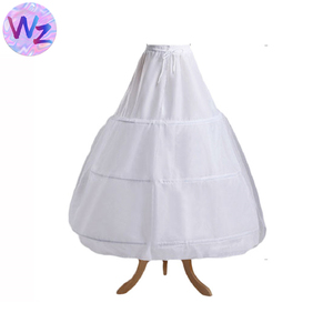 <span class=keywords><strong>Jupon</strong></span> Crinoline <span class=keywords><strong>3</strong></span> <span class=keywords><strong>cerceaux</strong></span> personnalisable en gros <span class=keywords><strong>jupon</strong></span> cerceau personnalisé pour robes <span class=keywords><strong>de</strong></span> <span class=keywords><strong>mariée</strong></span> <span class=keywords><strong>mariée</strong></span> - Product Image 3