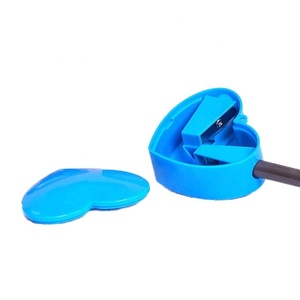 Sacapuntas de delineador de Ojos de maquillaje cosmético mecánico de doble agujero Regalo de San Valentín Promoción Sacapuntas de cejas de doble agujero - Product Image 3