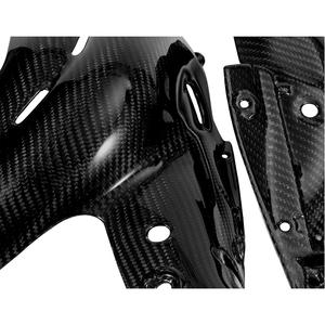 Vỏ bảo vệ ống xả bằng carbon cho xe máy V4 - Product Image 5