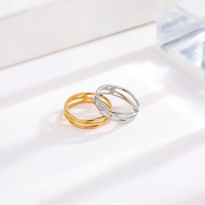Simple Temperament Lines Hollow <strong>Titanium</strong> Steel Ring Female Niche Design High-grade Sense of 18k Gold Stainless Steel Jewelry - Product Image 3