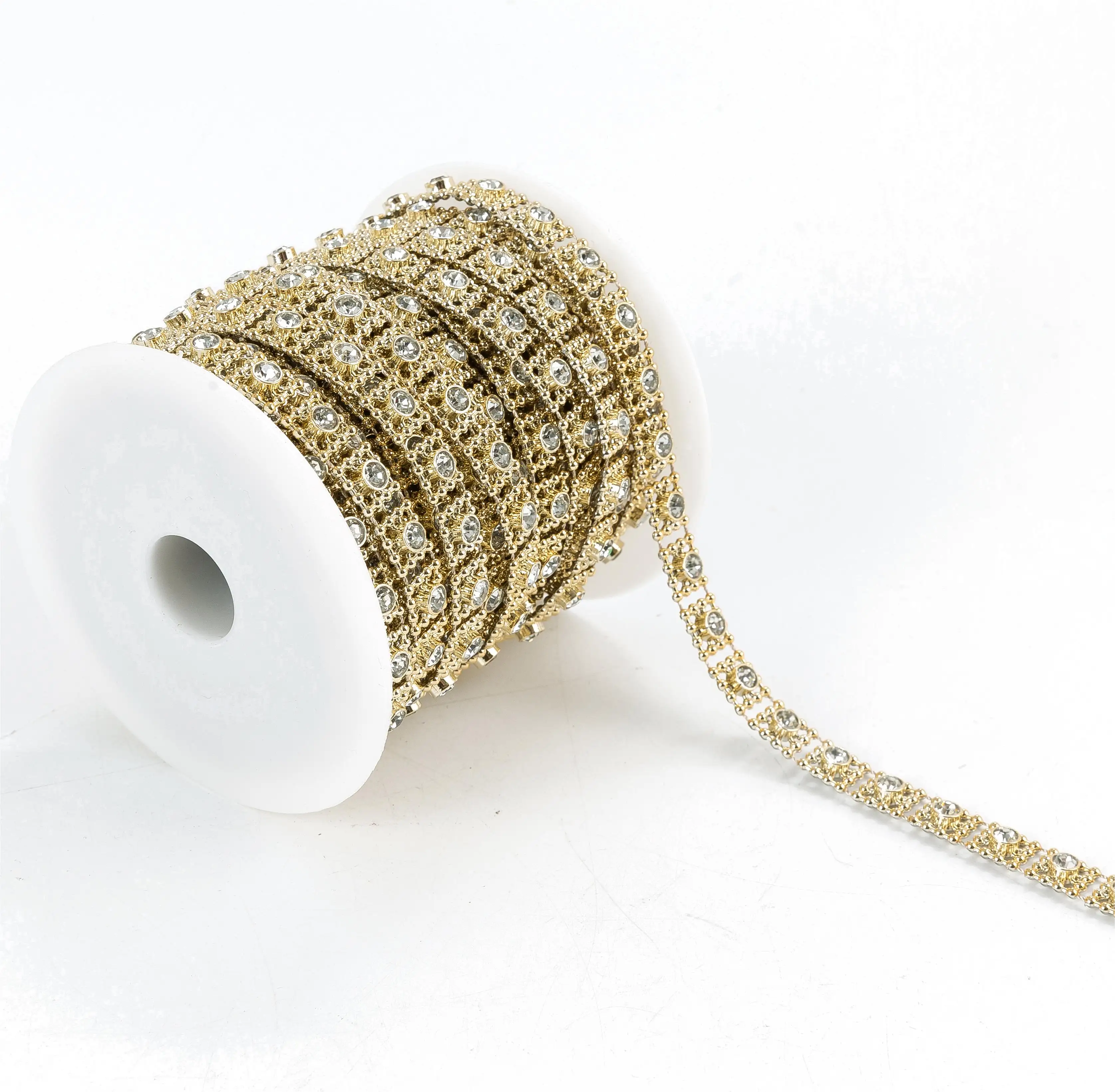 Goede Kwaliteit Elegante 10 Yards/Roll Groothandel Fancy Vierkante Vorm Parel Strass Ketting Voor Jurk