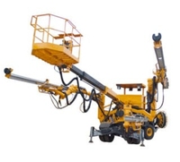 Foreuse minière rotative électrique sur chenilles KG420 avec moteur, pompe, engrenage et roulement, profondeur de forage de 5140 mm pour puits d'eau