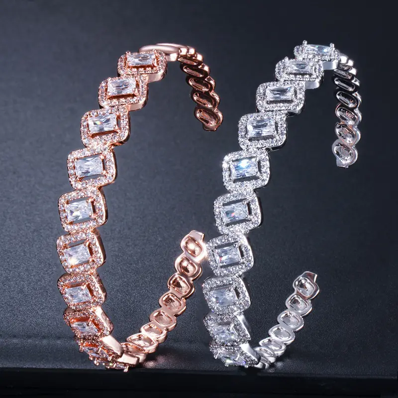 Luxury Diamond Cubic Zirconia Pave Rose Gold and Silver Color Adjustable Women Hand Cuff Bangles