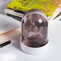 Lámpara de iluminación LED con logotipo personalizado, marco de fotos acrílico luminoso con relleno de agua líquida, Bola de cúpula brillante, globo de nieve