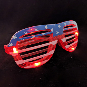 Gafas con Luz LED Intermitente de Plástico con Batería, Color Verde, con la Bandera Estadounidense, para el Día de la Independencia, 4 de Julio, Día Nacional - Product Image 6