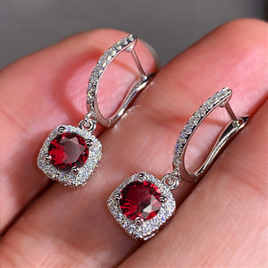Nuovi delicati orecchini a cerchio con micro zirconi intarsiati, gioielli versatili per le orecchie da donna - Product Image 4